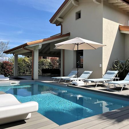 Ferienhaus Casa Sulle Colline Di Barcuzzi Pool, Garden And Barbecue Esterno foto