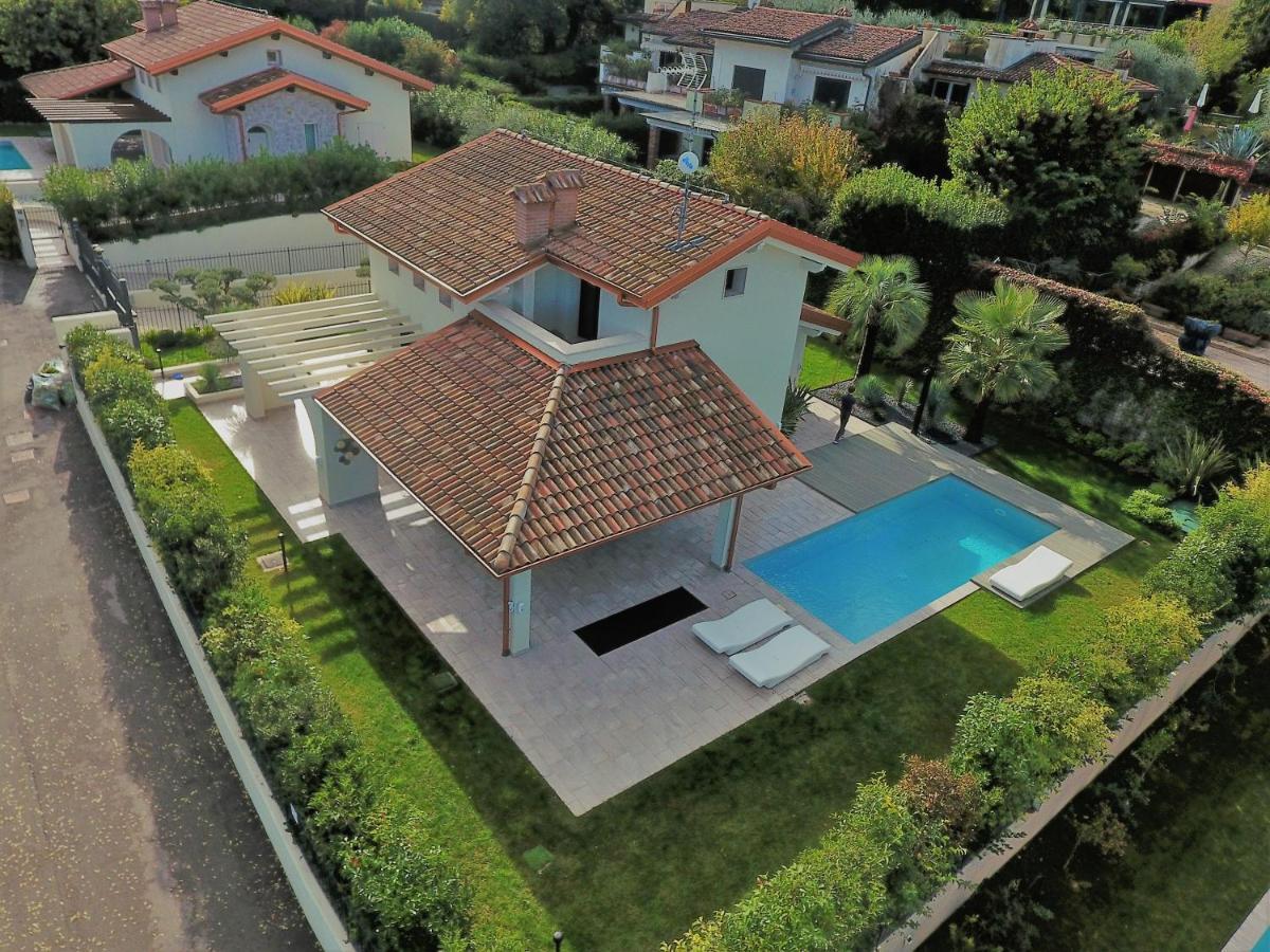 Ferienhaus Casa Sulle Colline Di Barcuzzi Pool, Garden And Barbecue Esterno foto